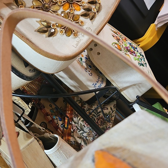 Vintage Enid Collins Vegetable Handbag - Picture 6 of 10